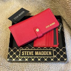 Steve Madden Wallet & Card Case